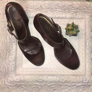 Ladies Franco Sarto brown ankle strap career shoes